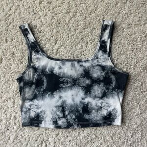 SHEIN Cropped Tank Top